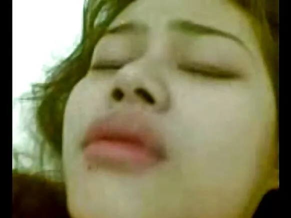 Gabar Indonesian ah xxx yar dabada kowaad.