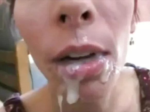 Sissy tababbarka dabada adag ee video guri - qaniinyada cadaabta ka.