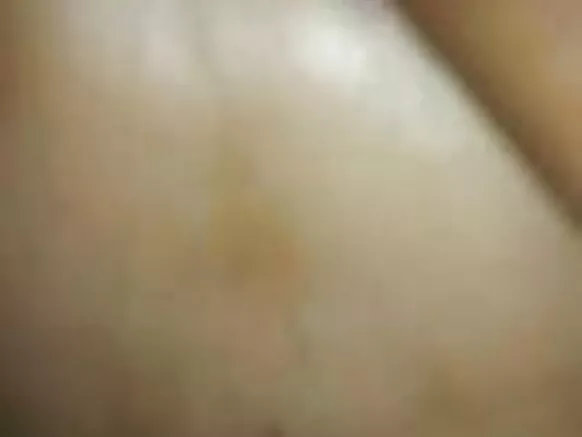 Indian desi bhabi oo loo galmoodo dabada dabada oo dabada ka daadanayo sun.